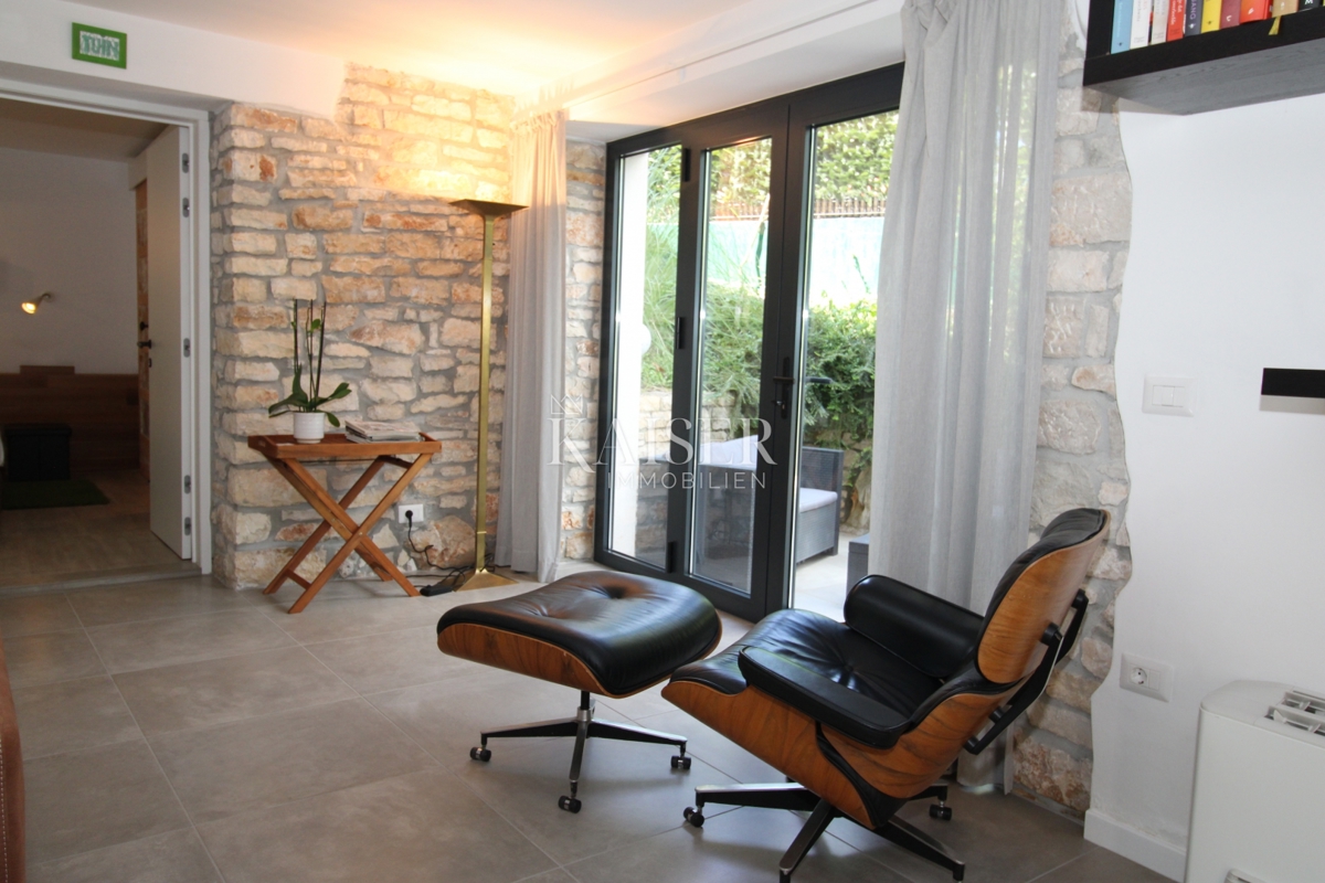 Istria - Parenzo, villa B&amp;B con piscina, vista mare