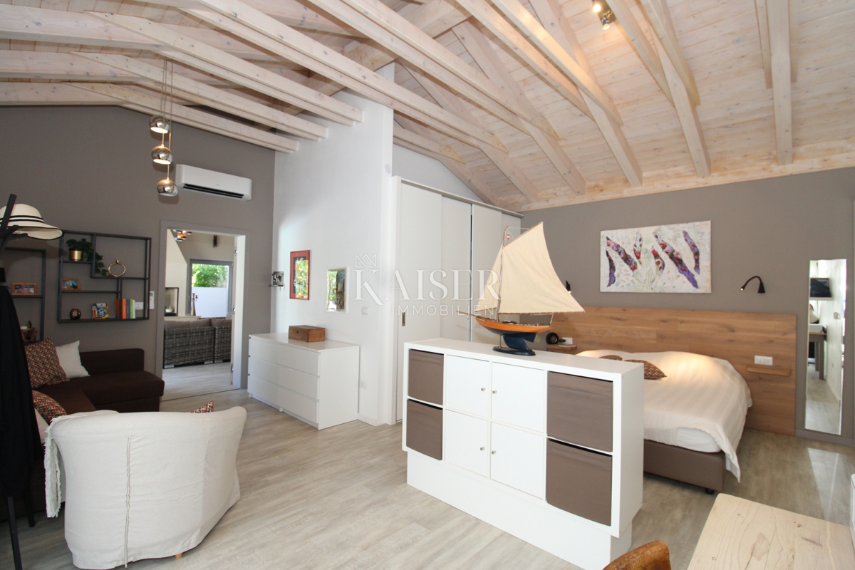 Istria - Parenzo, villa B&amp;B con piscina, vista mare