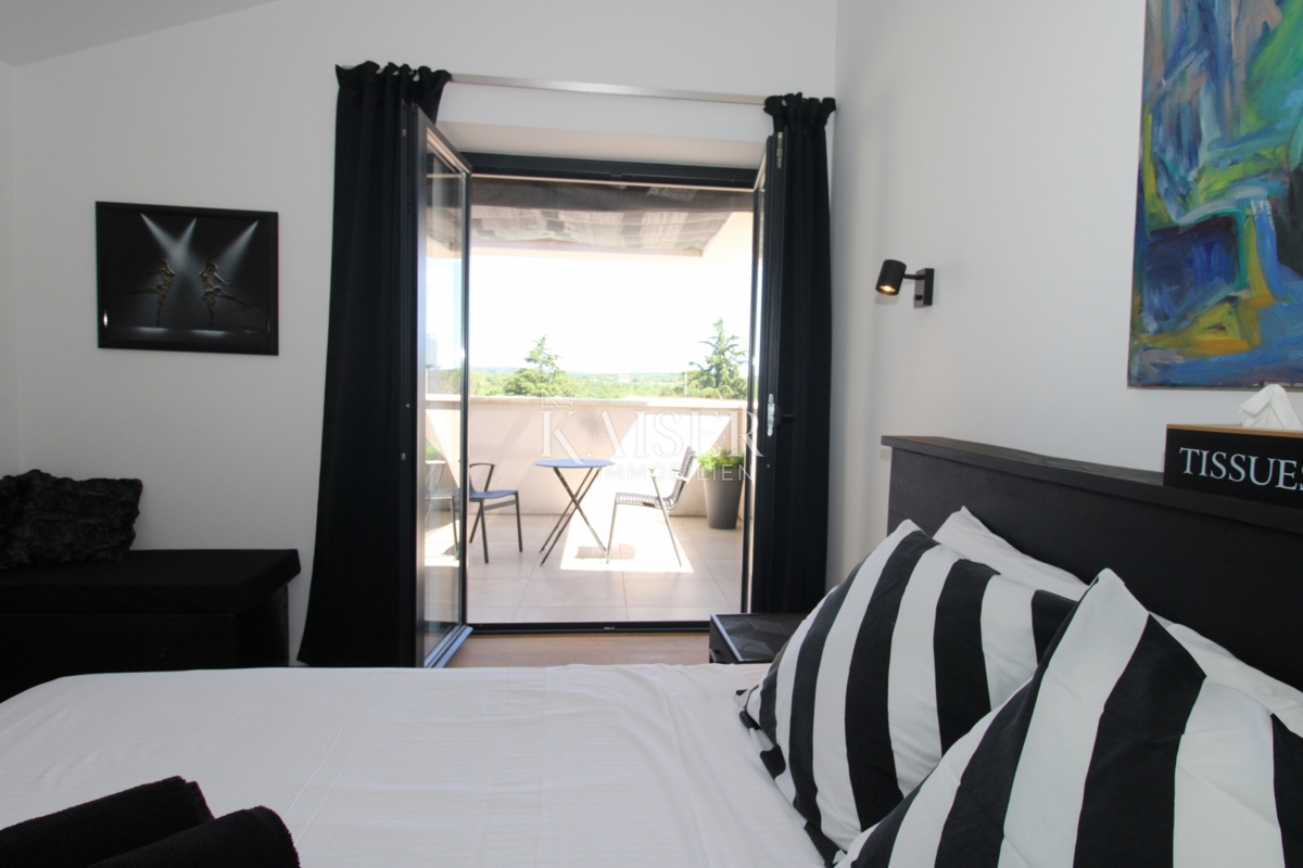 Istria - Parenzo, villa B&amp;B con piscina, vista mare