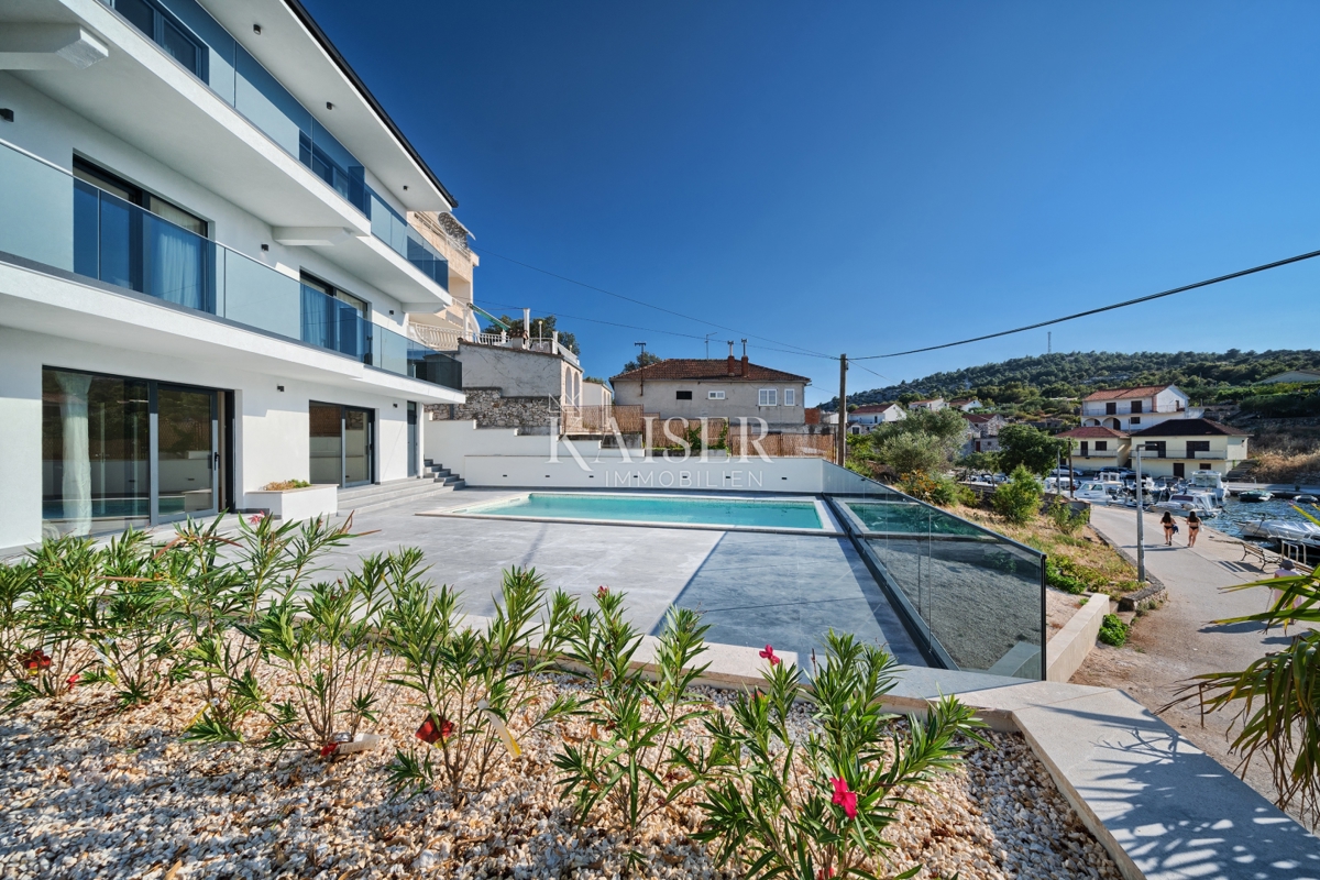 Sebenico, Rogoznica - Villa esclusiva con piscina - nuova costruzione