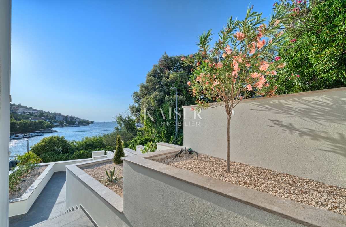 Sebenico, Rogoznica - Villa esclusiva con piscina - nuova costruzione