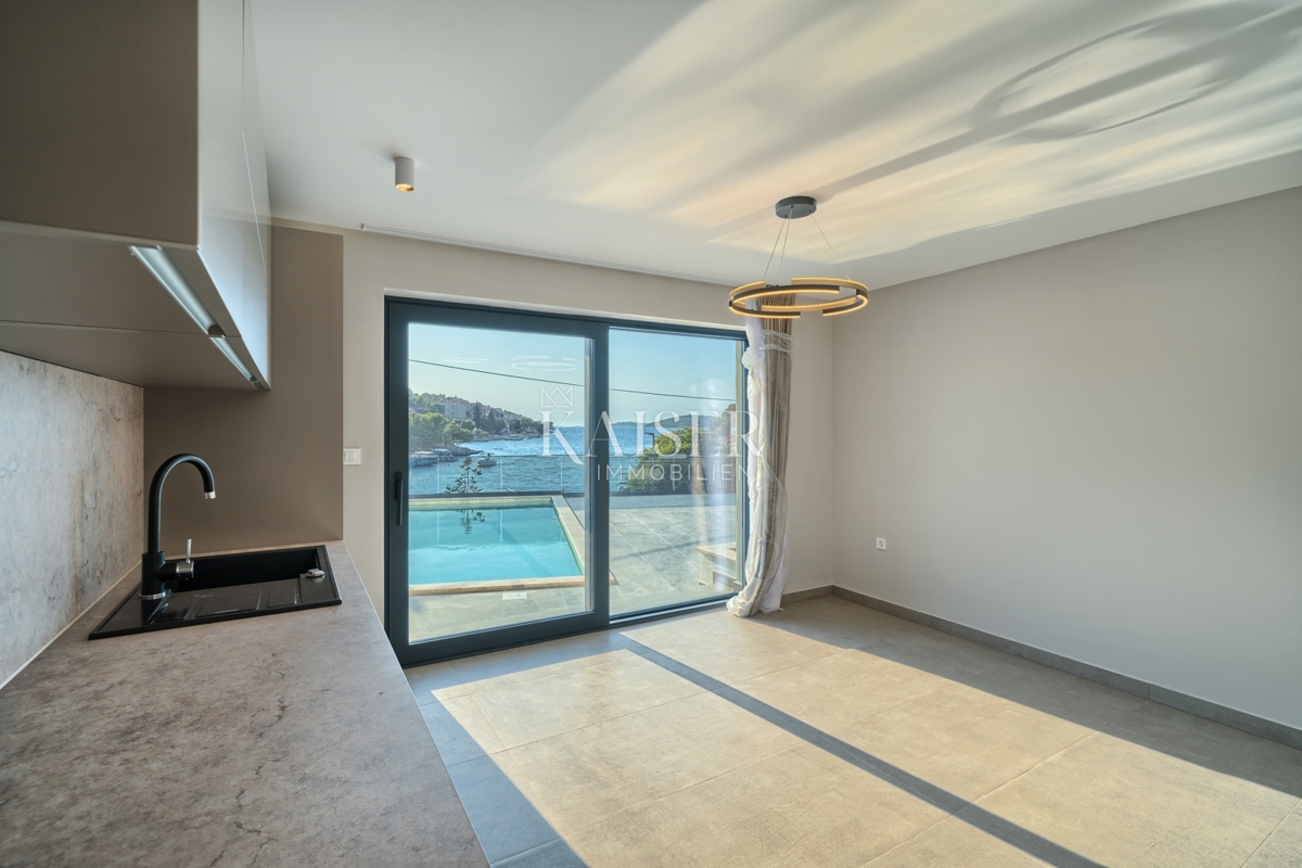 Sebenico, Rogoznica - Villa esclusiva con piscina - nuova costruzione