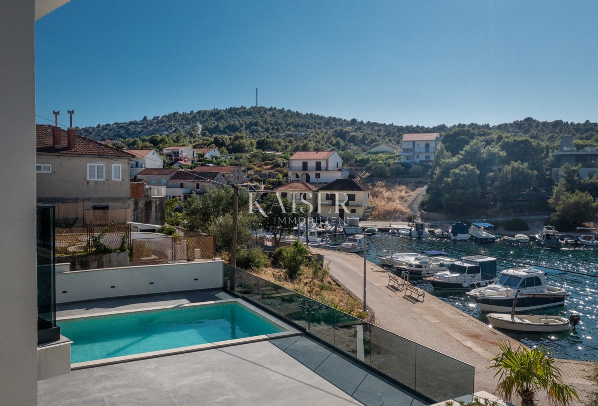 Sebenico, Rogoznica - Villa esclusiva con piscina - nuova costruzione