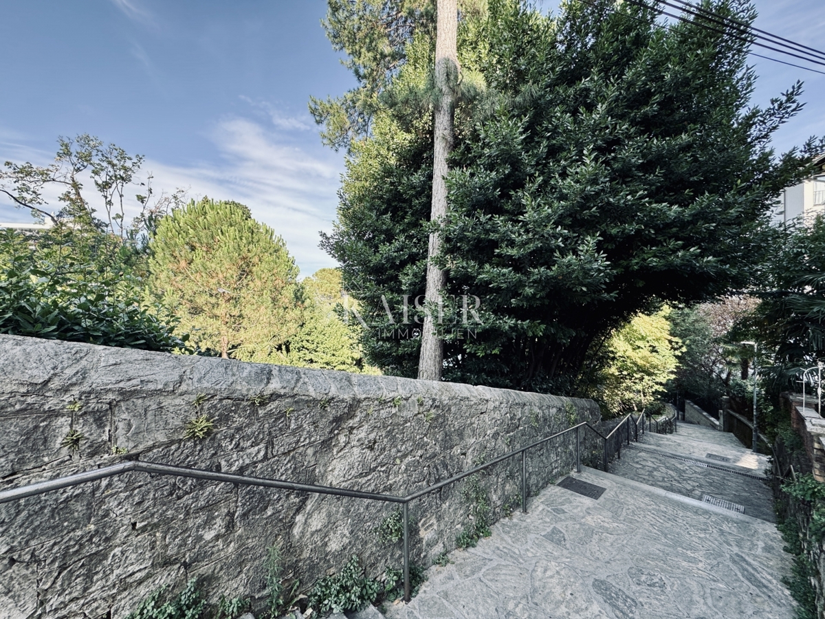 Abbazia – Monolocale 15 m2 in centro, prima fila al mare