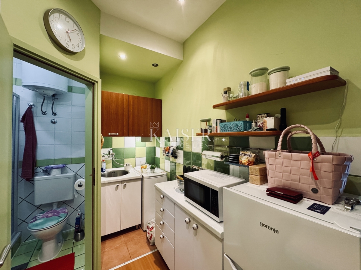 Abbazia – Monolocale 15 m2 in centro, prima fila al mare