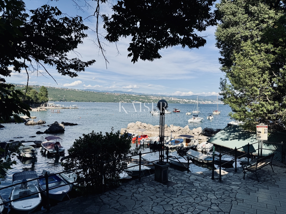 Abbazia – Monolocale 15 m2 in centro, prima fila al mare