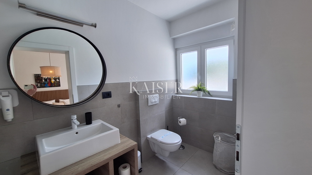 Abbazia, bella casa di famiglia con piscina in una buona posizione