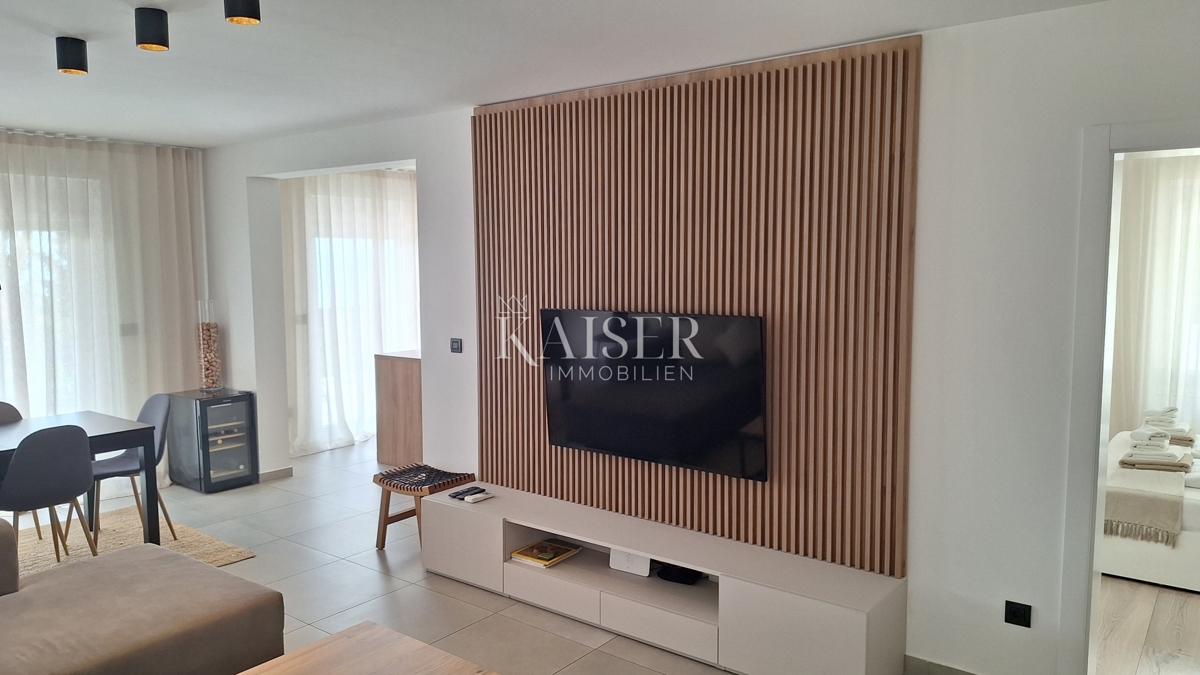 Abbazia, bella casa di famiglia con piscina in una buona posizione