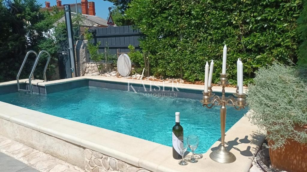 Istria, Marčana - villa tradizionale in pietra con piscina