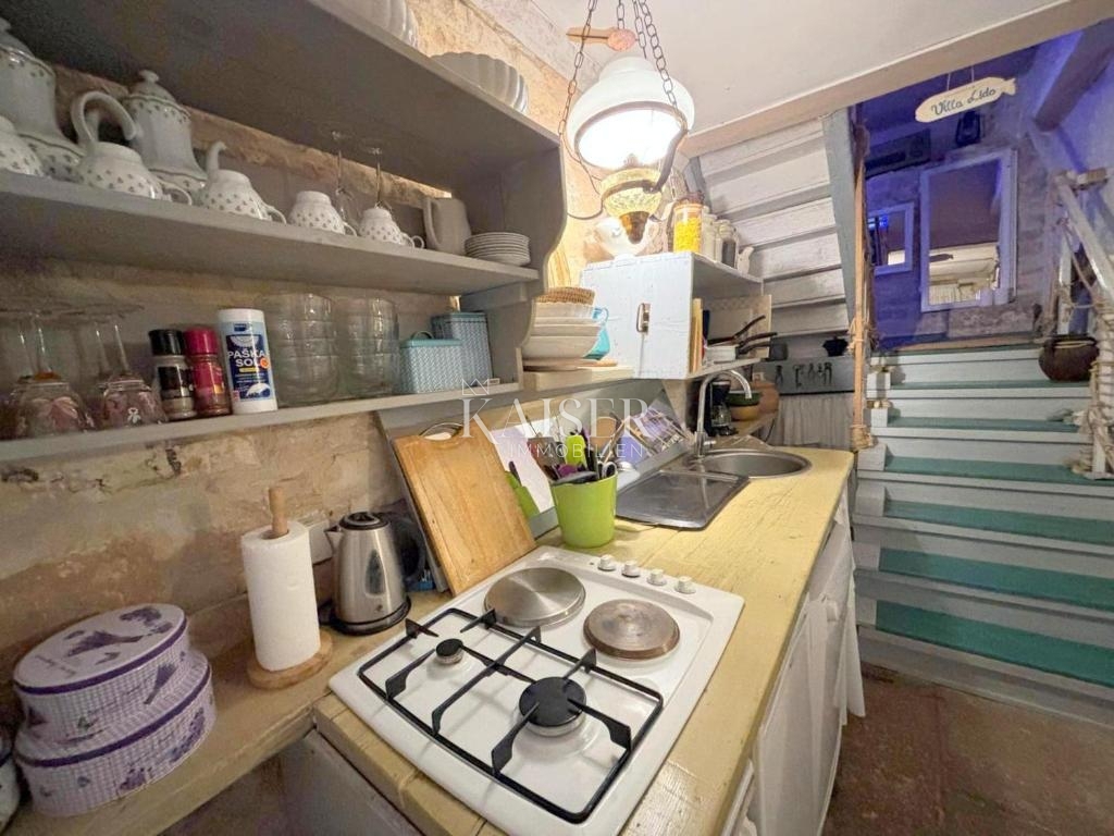 Istria, Marčana - villa tradizionale in pietra con piscina