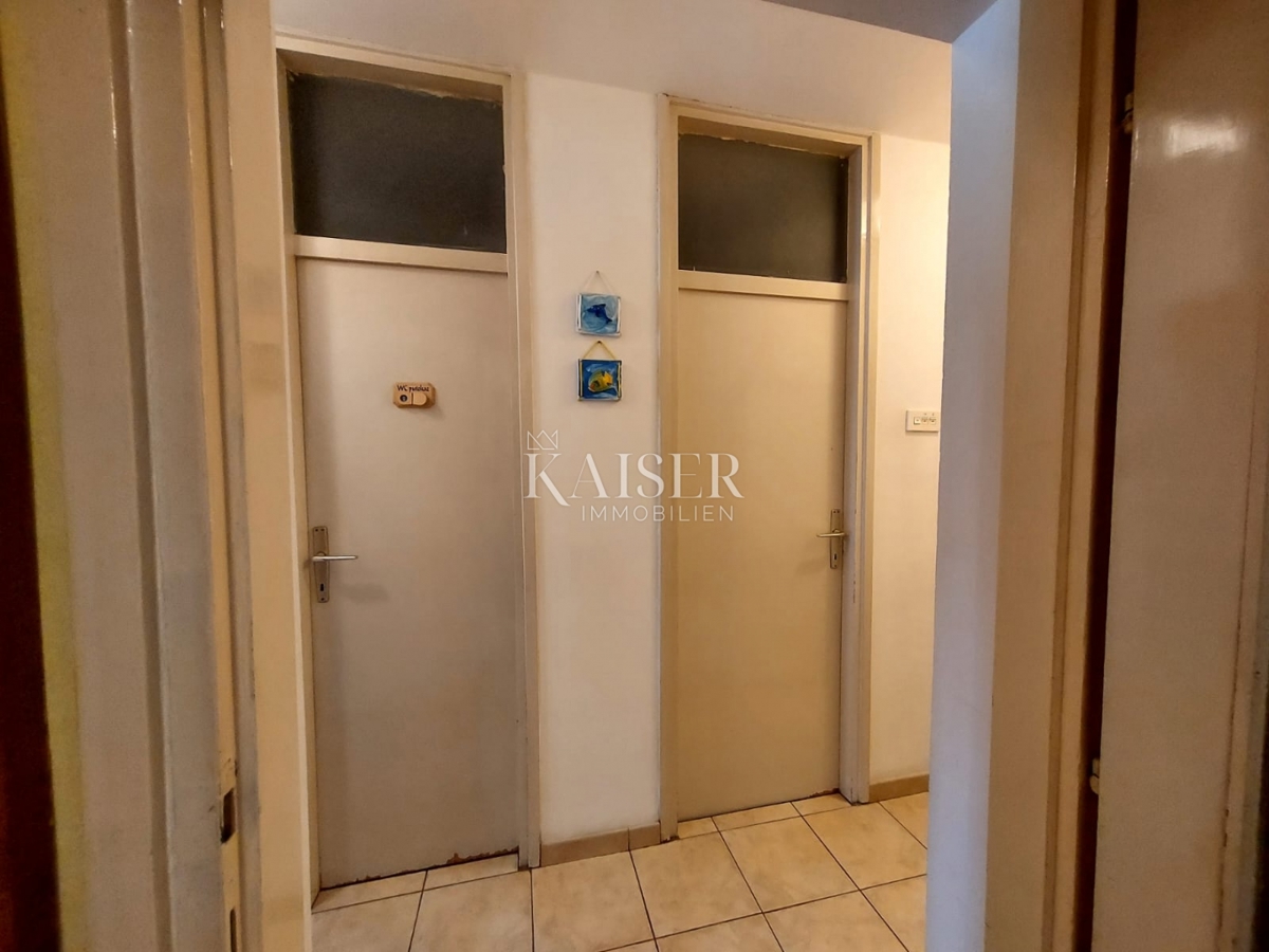 Zara, prima fila al mare - appartamento con quattro camere da letto con vista sulla baia di Jazine