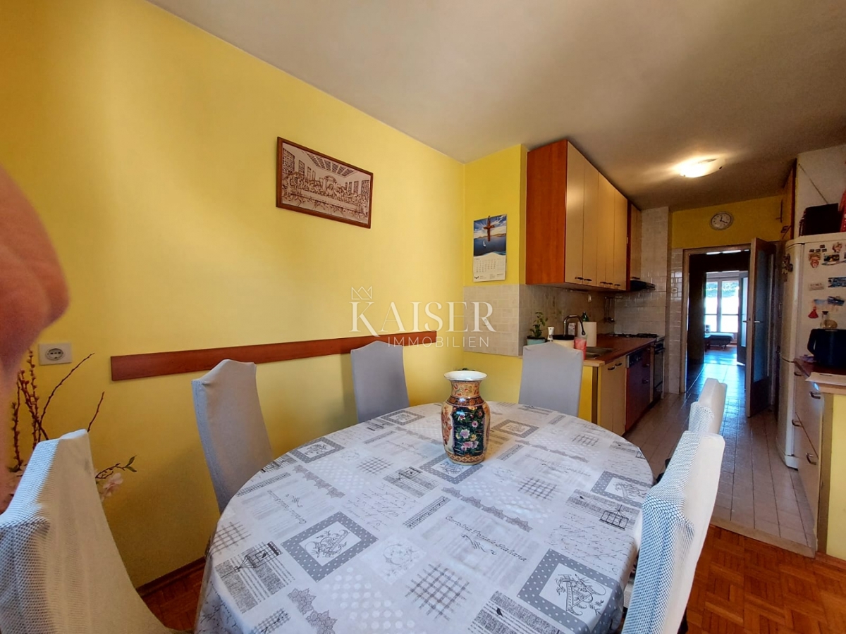 Zara, prima fila al mare - appartamento con quattro camere da letto con vista sulla baia di Jazine