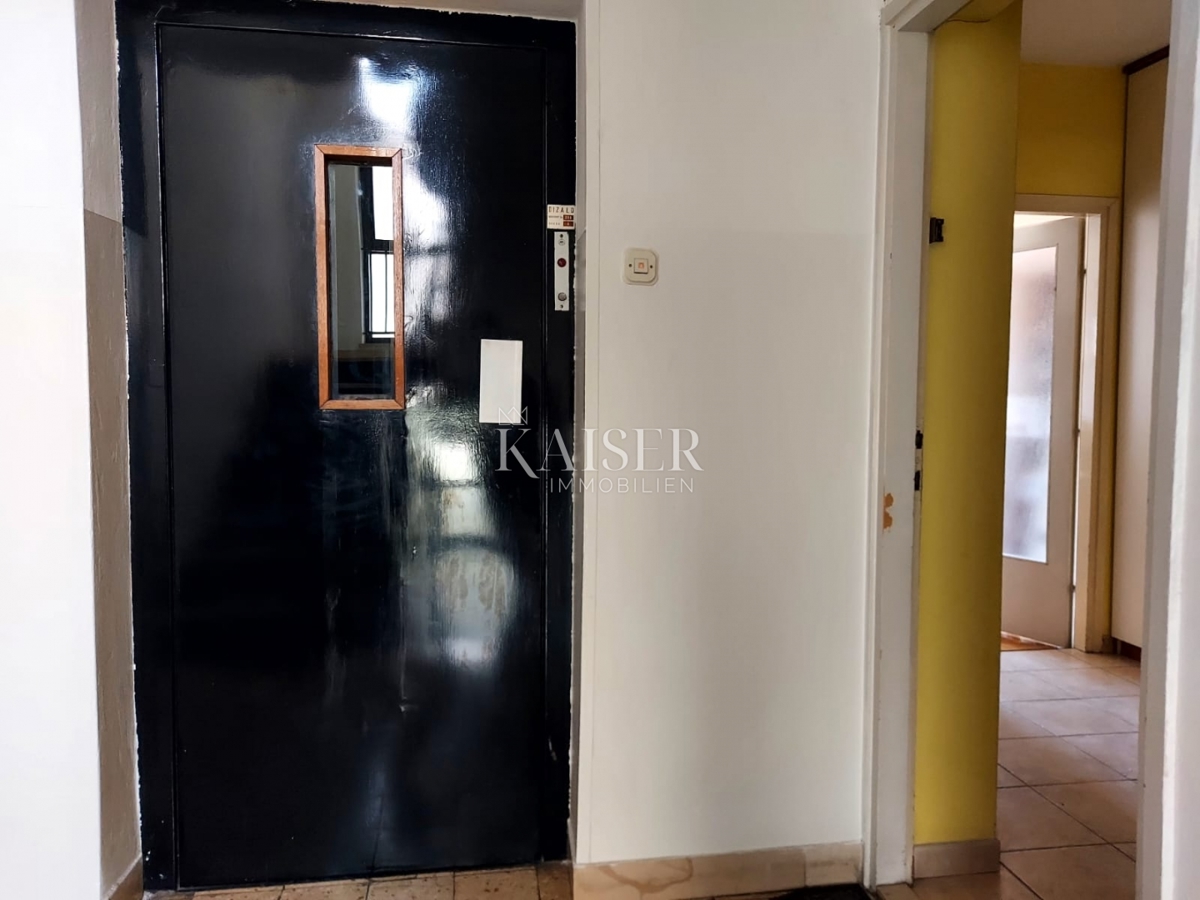 Zara, prima fila al mare - appartamento con quattro camere da letto con vista sulla baia di Jazine