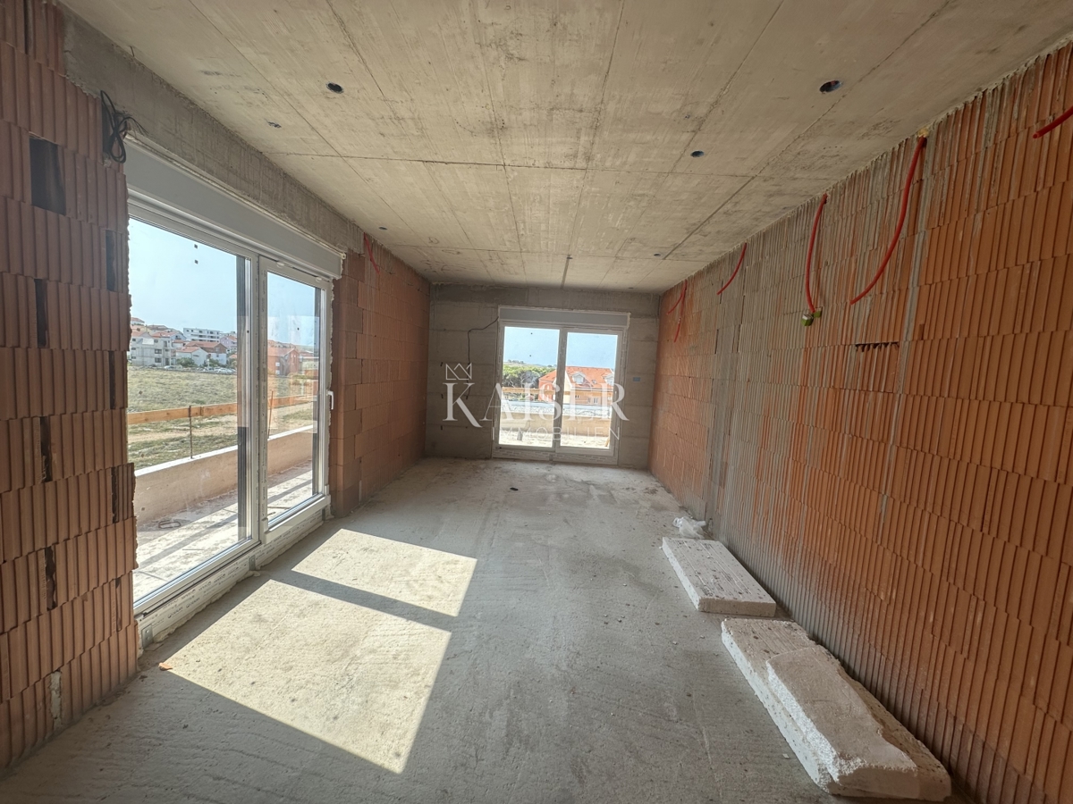 Pag, Povljana - Appartamento con 2 camere da letto e ampio balcone, vista mare