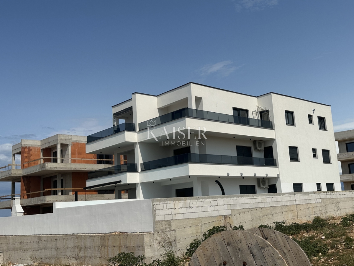 Pag, Povljana - Appartamento con 2 camere da letto e ampio balcone, vista mare
