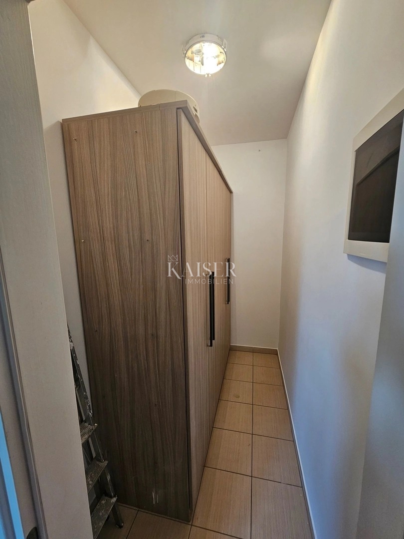 Istria, zona di Umago - appartamento arredato 44m2; 500m dal mare