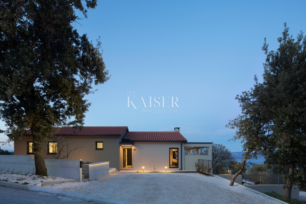 Istria, Labin - Bellissima villa con vista sul mare e sull'isola di Cres