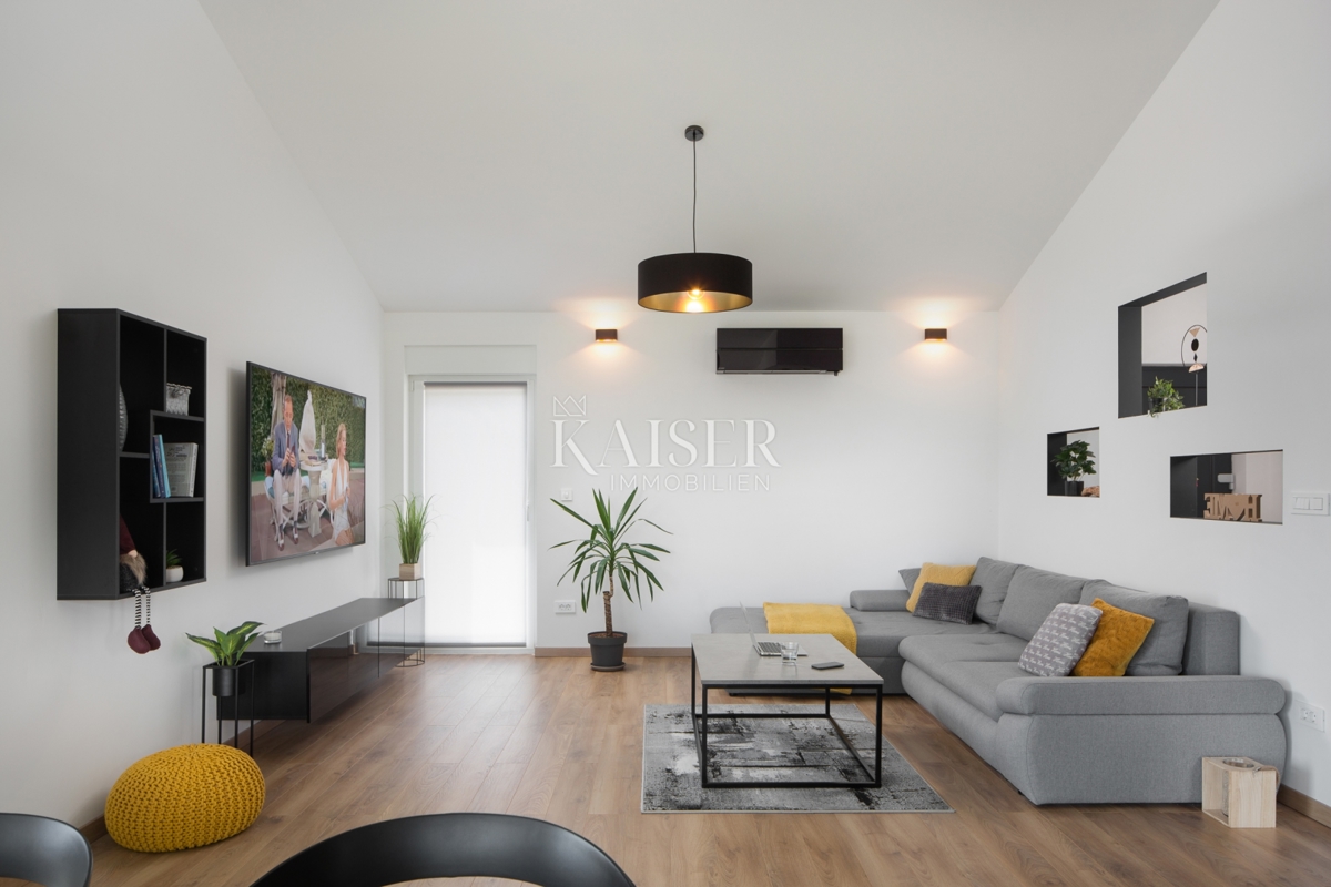 Istria, Labin - Bellissima villa con vista sul mare e sull'isola di Cres