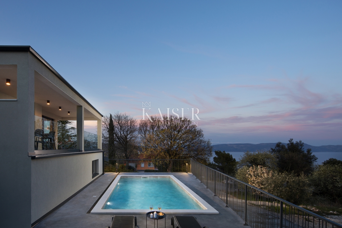 Istria, Labin - Bellissima villa con vista sul mare e sull'isola di Cres