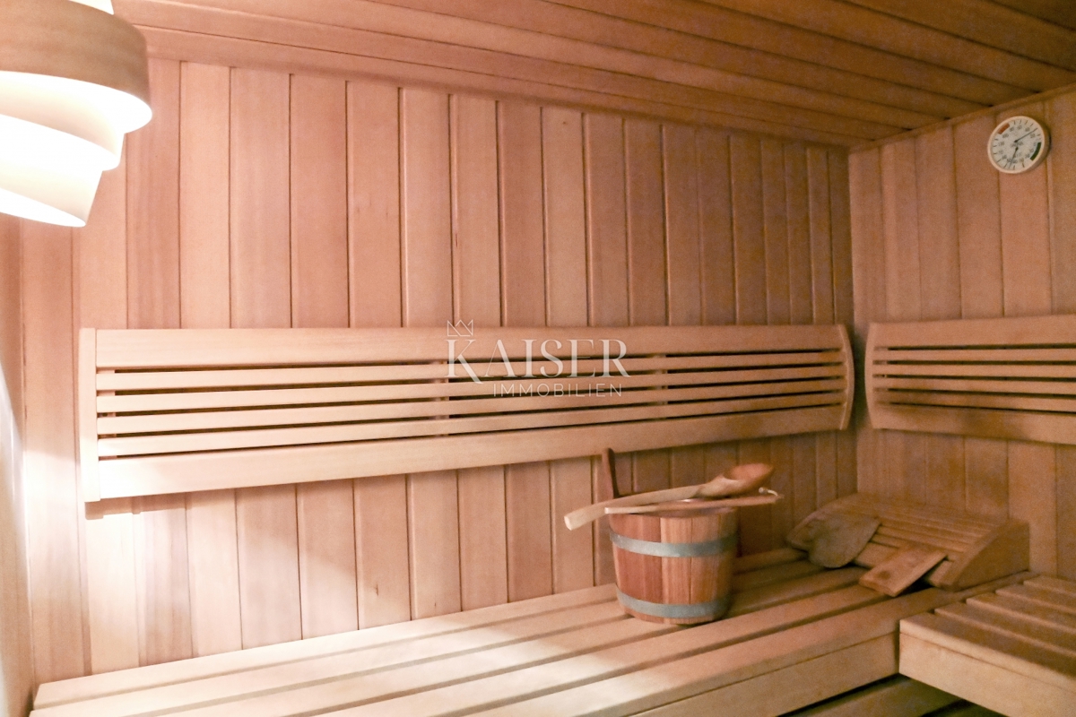 Villa moderna a Kraljevica con piscina, sauna e cantina vinicola 