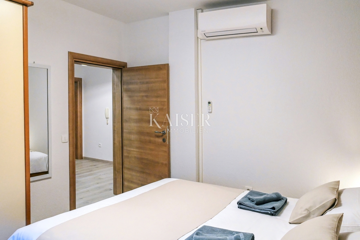 Villa moderna a Kraljevica con piscina, sauna e cantina vinicola 