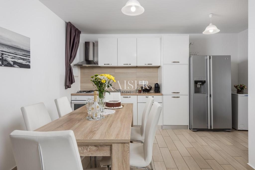 Abbazia, Mošćenička Draga - casa con vista panoramica sul mare, perfetta per una vacanza, 90 m2