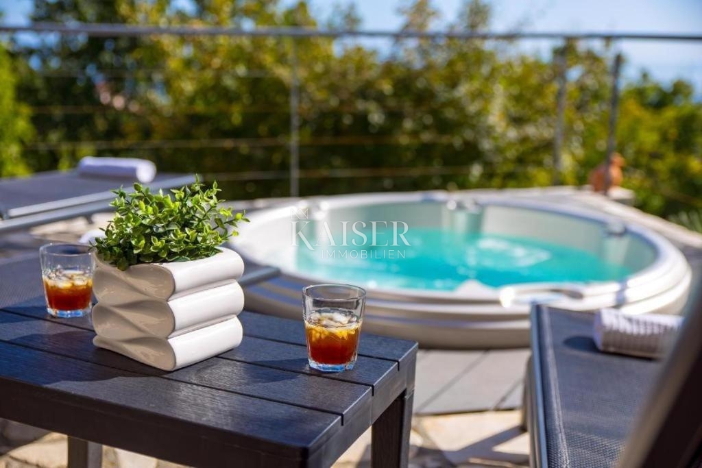 Abbazia, Mošćenička Draga - casa con vista panoramica sul mare, perfetta per una vacanza, 90 m2