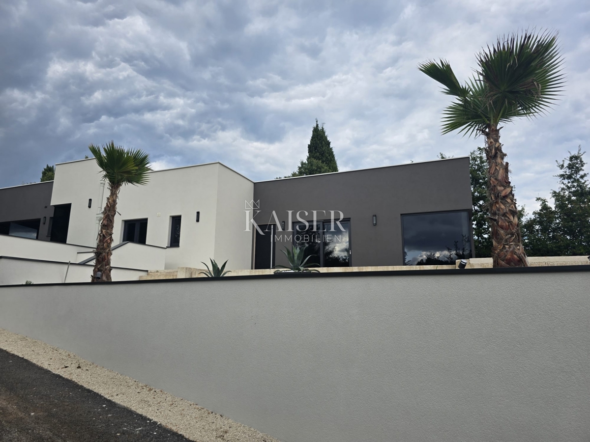 Istria, Barban - casa bifamiliare con piscina