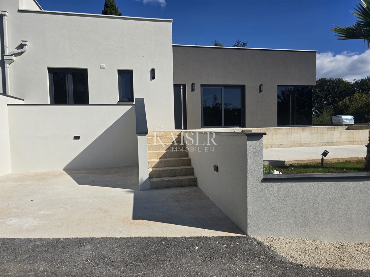 Istria, Barban - casa bifamiliare con piscina