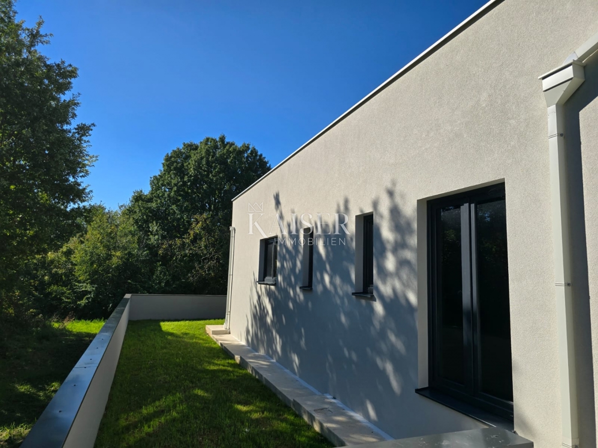 Istria, Barban - casa bifamiliare con piscina