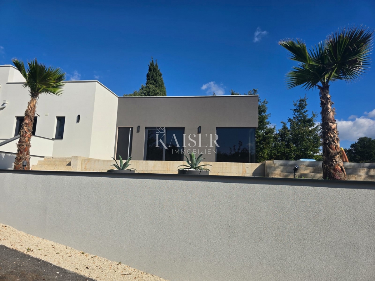 Istria, Barban - casa bifamiliare con piscina