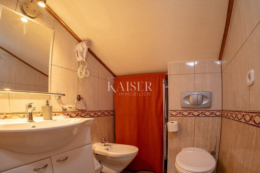 Istria, Rovigno - appartamento 63m2 con vista mare nel centro storico