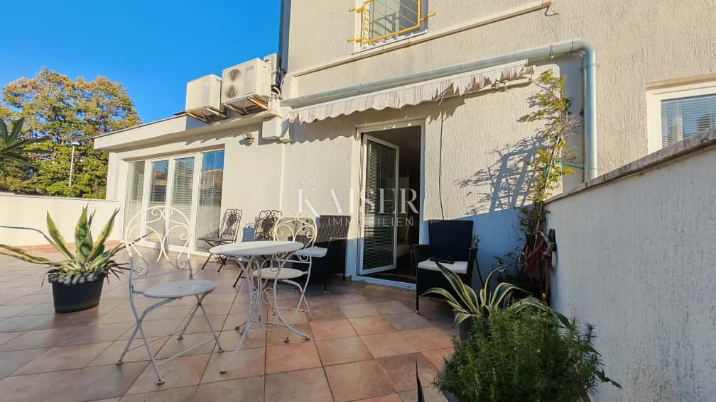 Appartamento Pula, 156,53m2