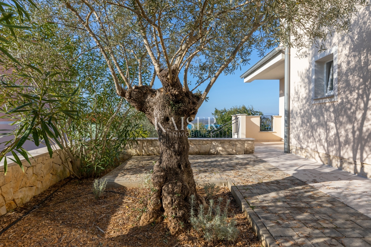 Casa Klimno, Dobrinj, 266m2