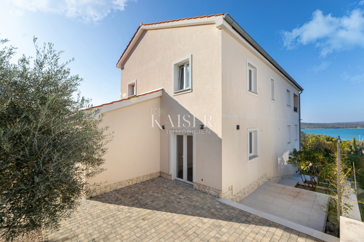 Casa Klimno, Dobrinj, 266m2