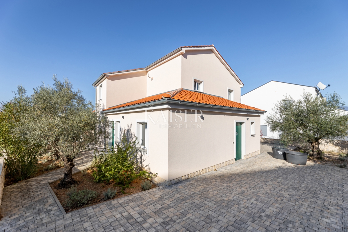 Casa Klimno, Dobrinj, 266m2