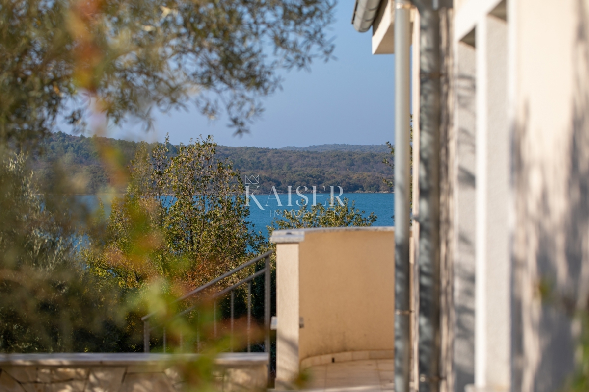 Casa Klimno, Dobrinj, 266m2