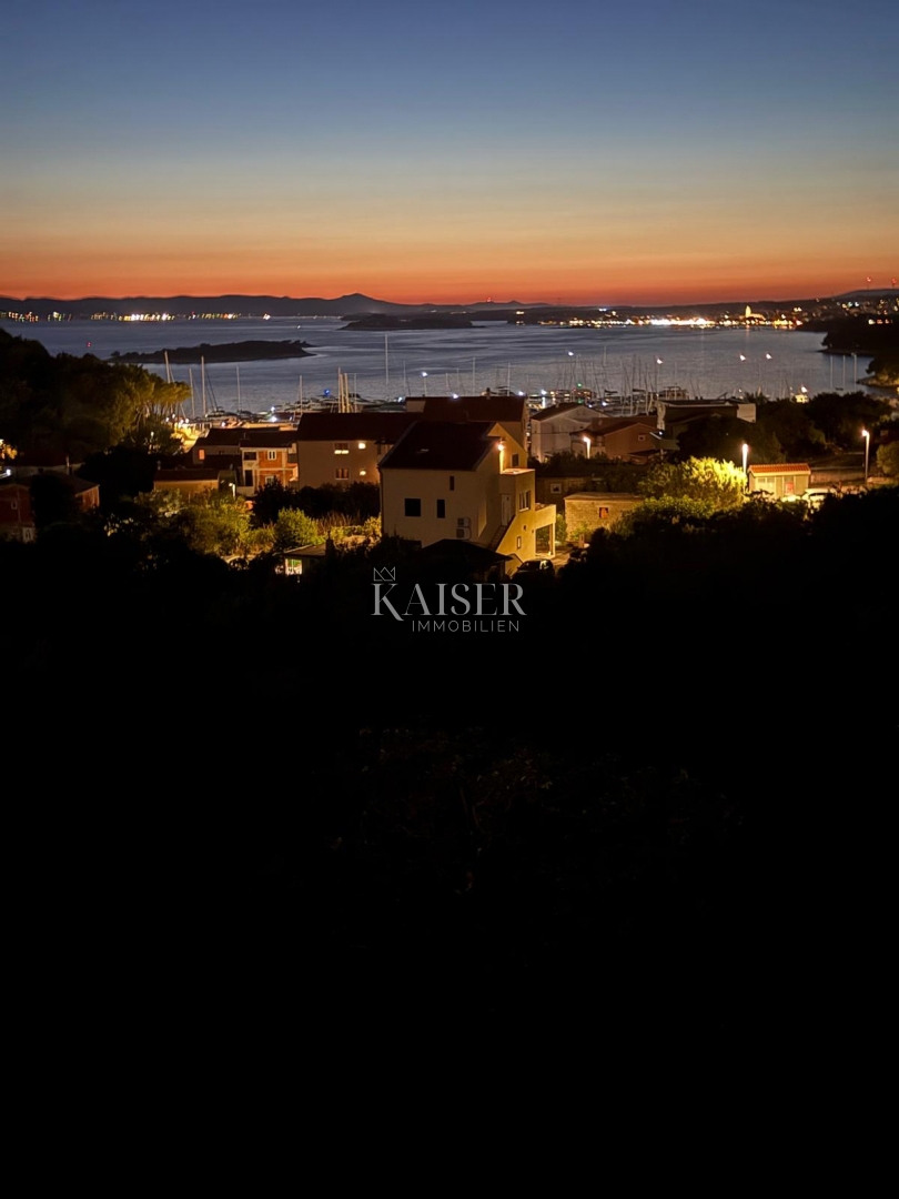 Drage, Pakoštane - Lussuosa casa bifamiliare con piscina e terrazza sul tetto