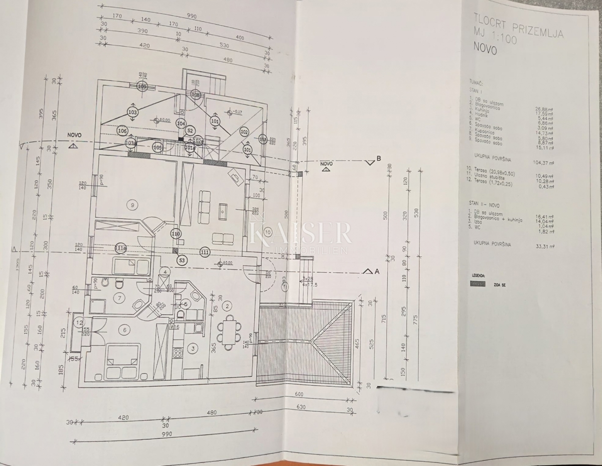Istria, Umago - dintorni: casa arredata di 200m2 con due appartamenti e un grande giardino di 500m2