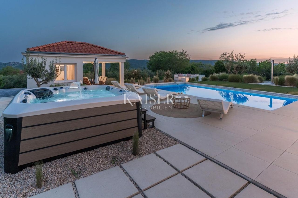 Una splendida casa vicino a Sebenico