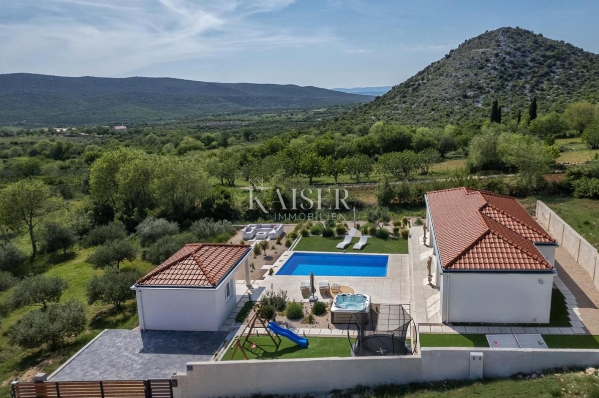 Una splendida casa vicino a Sebenico