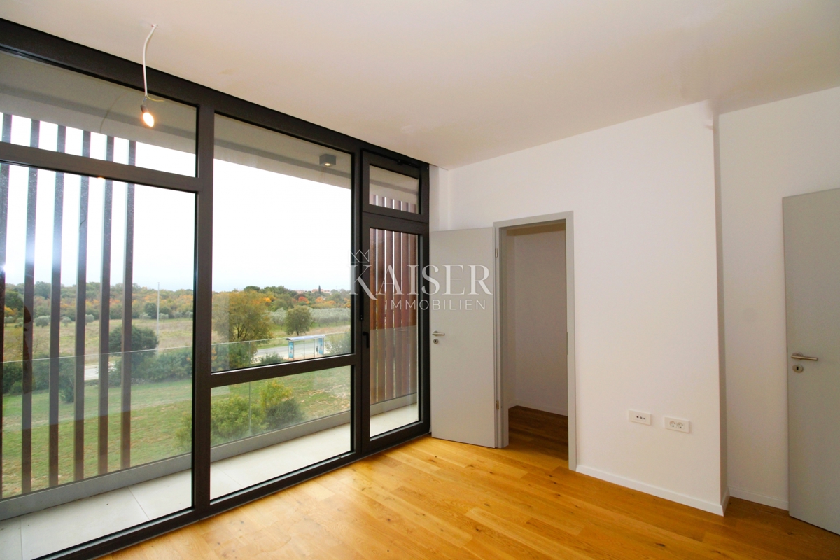 Istria, Rovigno - moderno appartamento duplex di 112 m2 con giardino e garage