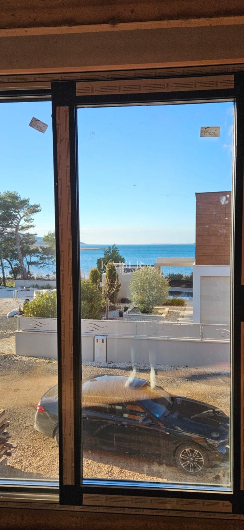 Zara, Rovanjska - Appartamento con vista mare, a 50 metri dalla spiaggia