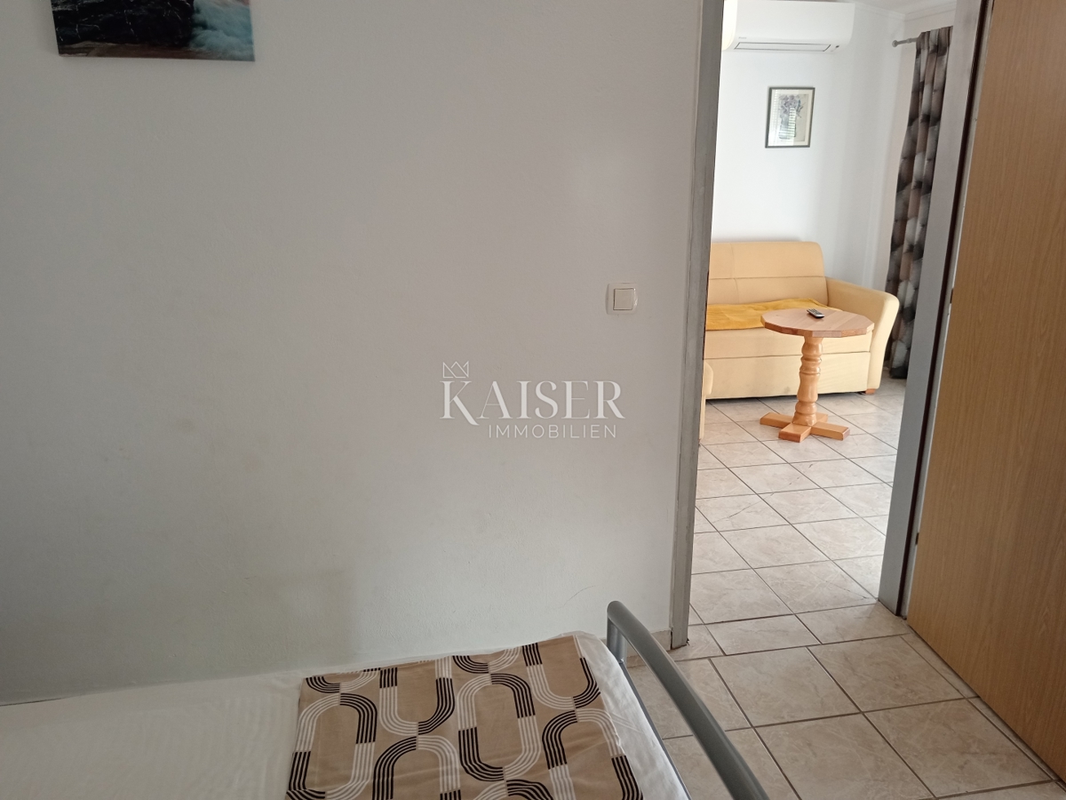 Istria - Medolino, appartamento al 1° piano con ampia terrazza e bella disposizione