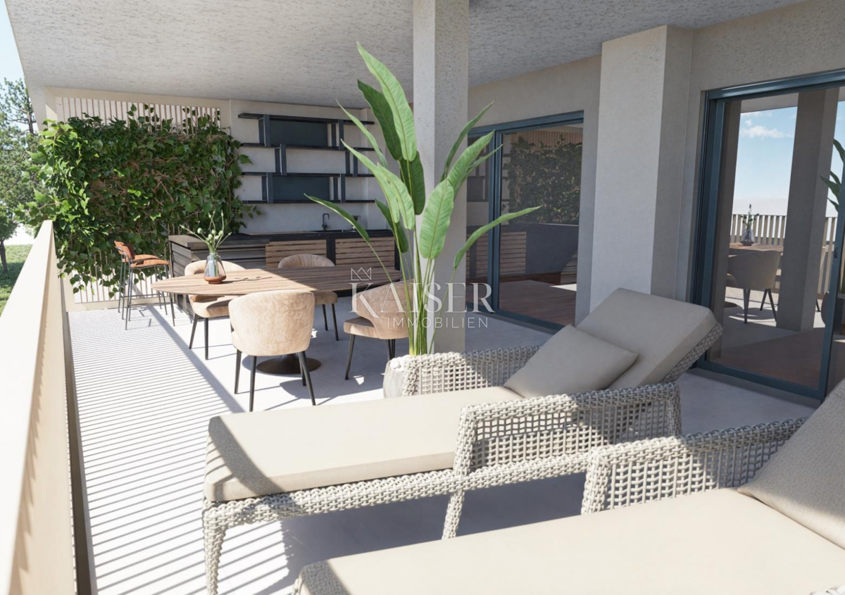 Umago, Istria, lussuoso appartamento con ampia terrazza e vista mare