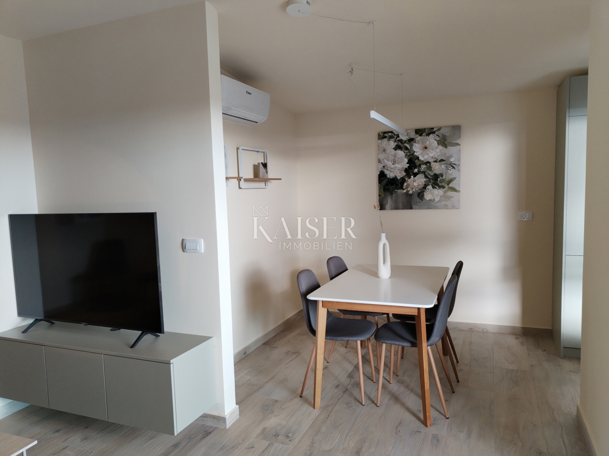 Istria, zona Umago, appartamento 71m2, vista mare