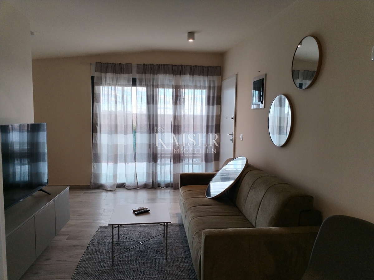 Istria, zona Umago, appartamento 71m2, vista mare