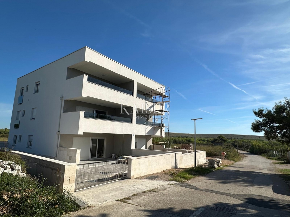 Attico Povljana con vista mare S6