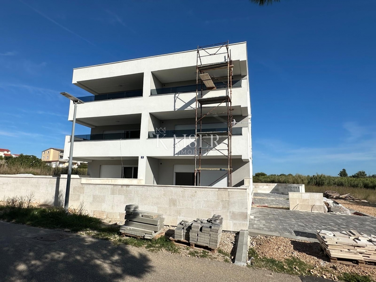 Attico Povljana con vista mare S6