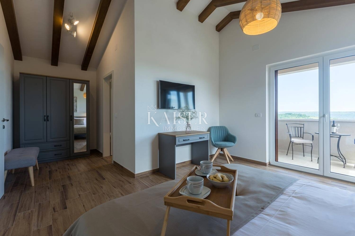 Istria, Buie - Casa 150m2 con piscina e vista mare